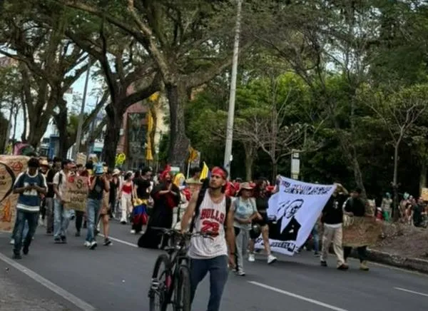 ¡Se tomaron las calles! Estudiantes de la UT protagonizan una marcha