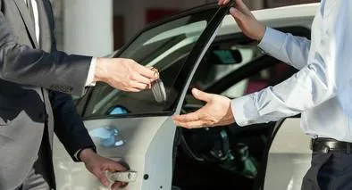 ¿Reciben carros usados como parte de pago en Salón del Automóvil? Así funciona