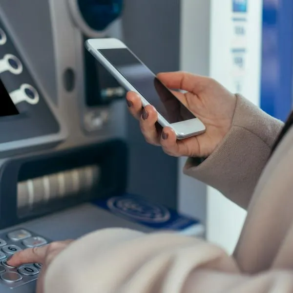 Bancos responderán por compras con tarjetas robadas en ciertos casos; hubo fallo