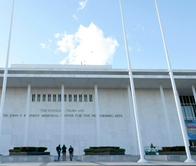 El cierre del Kennedy Center abre un nuevo capítulo en las disputas culturales de Trump