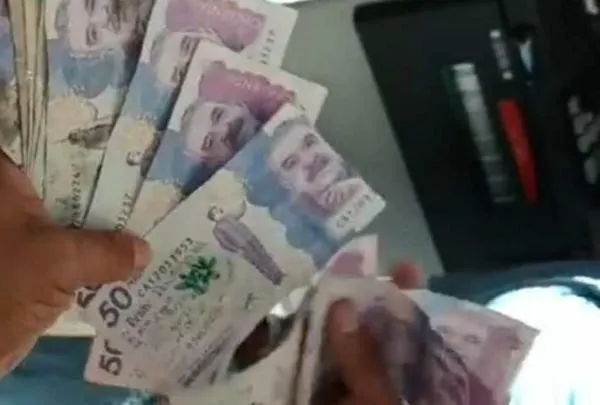 Seguros, bancos y vehículos: los reclamos por el aumento del ICA que se discute en Bogotá