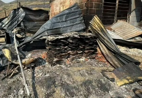 Imágenes | Este es el panorama en Altos de Menga tras incendio forestal