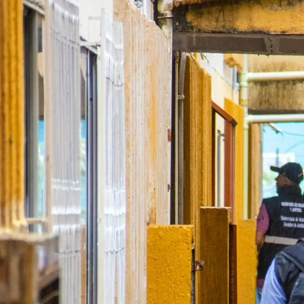 Alcaldía prepara la reconstrucción de torres afectadas en Chiminangos