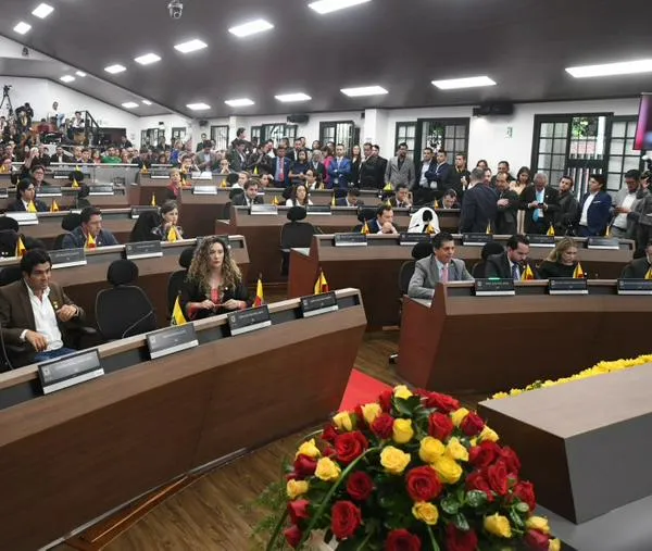 Con una carta, Centro Democrático pidió a Galán revisar medidas de la reforma tributaria