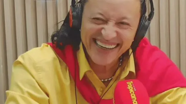 Elvis Crespo y la curiosa historia que lo llevó a cantar una canción de Diomedes Díaz: así suena