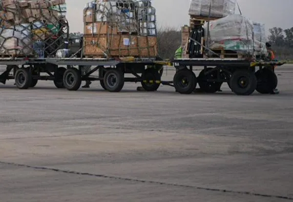 Siete toneladas de ayuda llegan desde Miami a Cali tras la emergencia por el terremoto