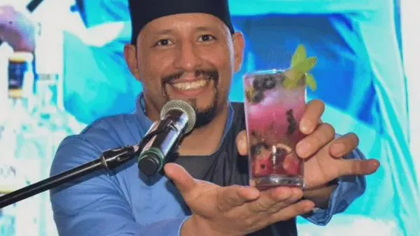 Uparsistem y el chef Wilmar López llevaron los secretos de la coctelería local a la Feria Nuestro Sabor