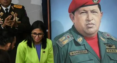 Si Hugo Chávez olió azufre en ONU, Delcy Rodríguez olerá las fragancias de Trump