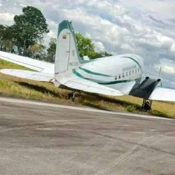 Un avión de la Policía Nacional se salió de la pista en el aeropuerto Guillermo León Valencia de Popayán. No se reportaron heridos y autoridades investigan
