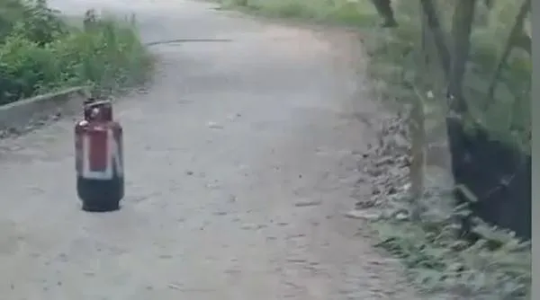 Hallan cilindro con siglas alusivas al ELN en zona rural de La Jagua de Ibirico: Ejército verifica el elemento