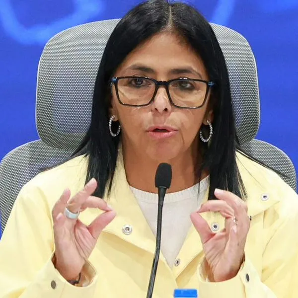 Delcy Rodríguez llegó a la ONU en Nueva York a bordo de un jet operado por la colombiana Helistar. Se prepara su reunión con Donald Trump y acuerdos. 