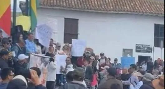 tarjeta noticia