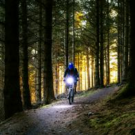 Luces para bicicleta recargables: cuáles comprar y qué revisar