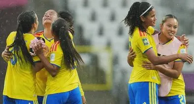 ¿Cuándo juega Colombia Sub-20 por el tercer puerto del Mundial Femenino?