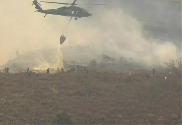 Villa de Leyva sigue en llamas; entidades nacionales luchan por controlar el fuego