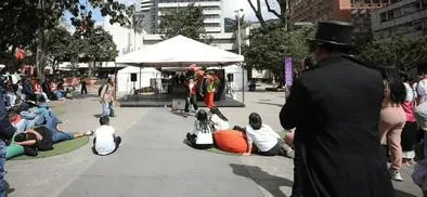 El Festival por la Paz activa el Parque Santander con arte, memoria y emprendimientos 