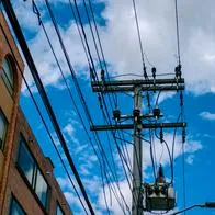 Concejo de Bogotá aprobó quitar cableado aéreo y ordenó soterrar instalaciones