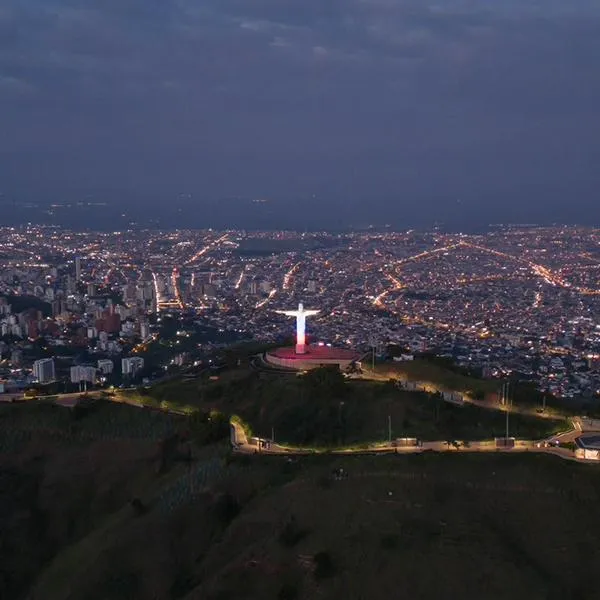 Alumbrado público de Cali, en la mira: cuestionan proceso de Emcali
