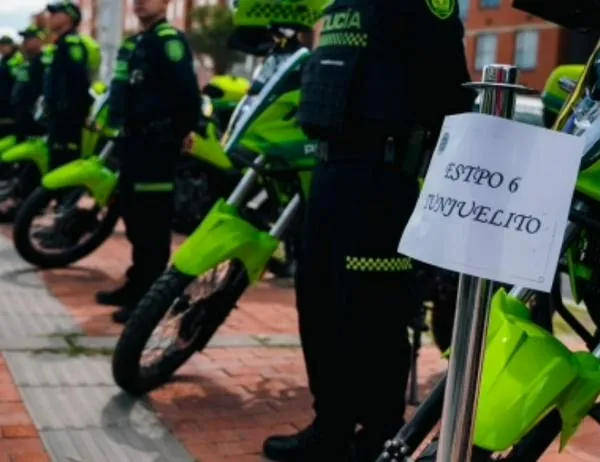 Bogotá fortalece la seguridad con 10 motocicletas para labores de vigilancia y respuesta de la Policía en Tunjuelito 