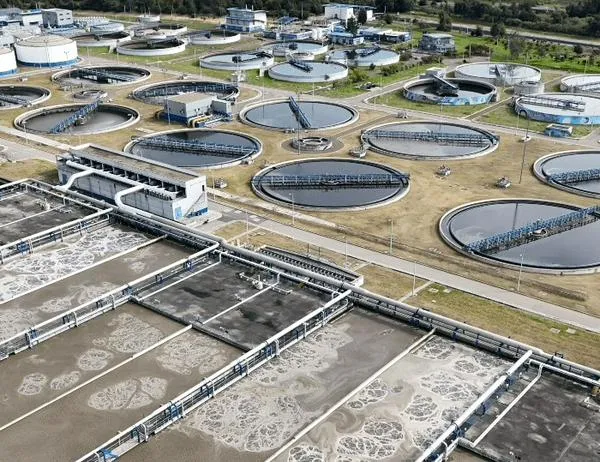 Gobierno Nacional inicia estudio para que el Acueducto obtenga concesión de reúso de agua tratada en PTAR Salitre 