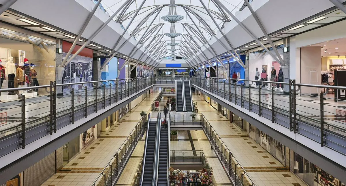 Centros comerciales de Bogotá alertan en remate de 2026 por incremento en costos