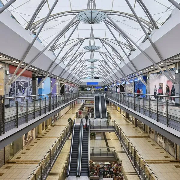 Centros comerciales de Bogotá alertan en remate de 2026 por incremento en costos