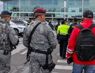Operativo en parqueaderos del aeropuerto El Dorado contra el hurto de vehículos en Bogotá 