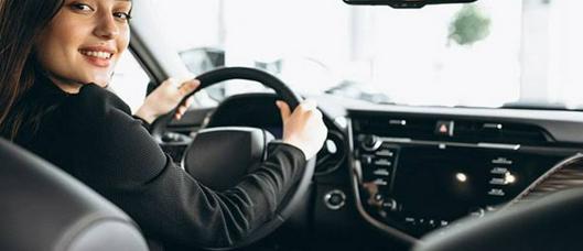 ¿No quiere arrendar con un hombre? Uber le trae una solución