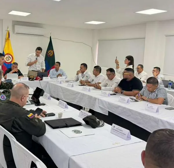 Lara anuncia medidas de coordinación y de protección para alcaldes en zonas rojas de Bolívar