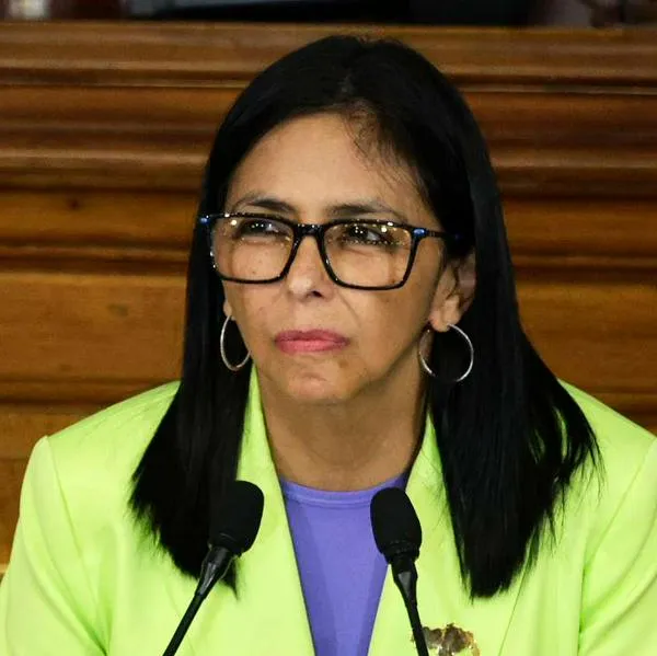 Delcy Rodríguez, salpicada desde España por red de narcotráfico de diplomáticos