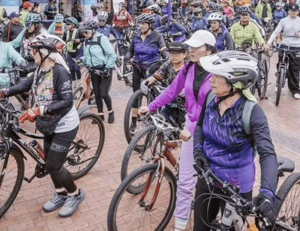 Cerca de 3.000 personas participaron en el inicio de las semanas de la Bicicleta y la Seguridad Vial  