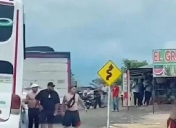 ¡Todo quedó grabado! Polémico momento con hinchas del Tolima
