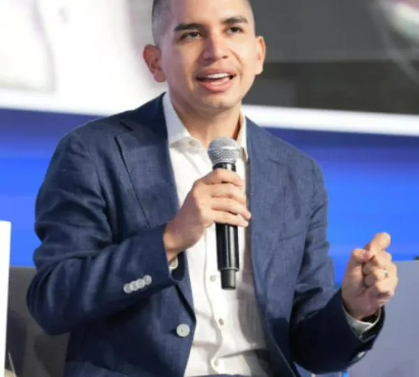 Presidente de Asobancaria respalda acercamiento al FMI y destaca acceso a financiación más barata
