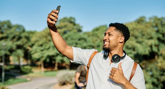 COMITOK L7C Pro: estabilizador para celular con seguimiento de IA, dónde comprar