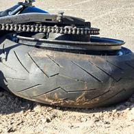 Bogotá: le dispararon en pecho a joven durante robo de moto llegando a su casa