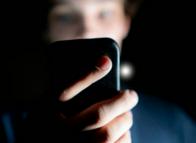 Robaron un celular y la galería terminó revelando un perturbador caso