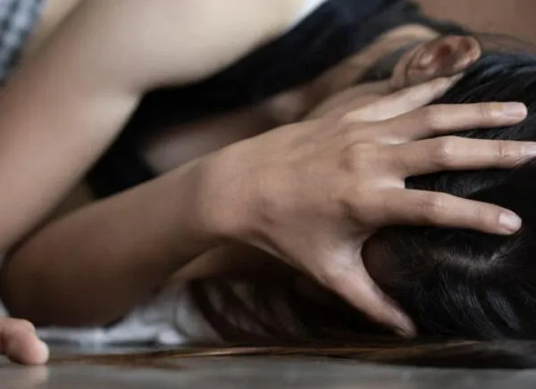 “Me puso un taladro en la cabeza”: el aterrador relato de una mujer