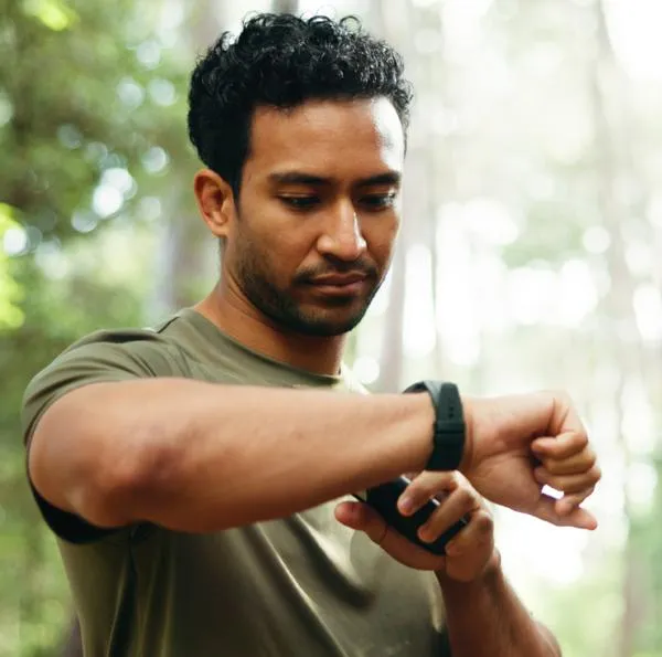 Smartwatch con llamadas Bluetooth en Amazon Colombia desde $53.000: cómo comprar