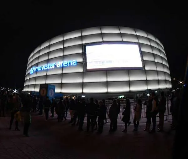 Movistar Arena se despide: retiran el nombre de la fachada y buscan nueva marca