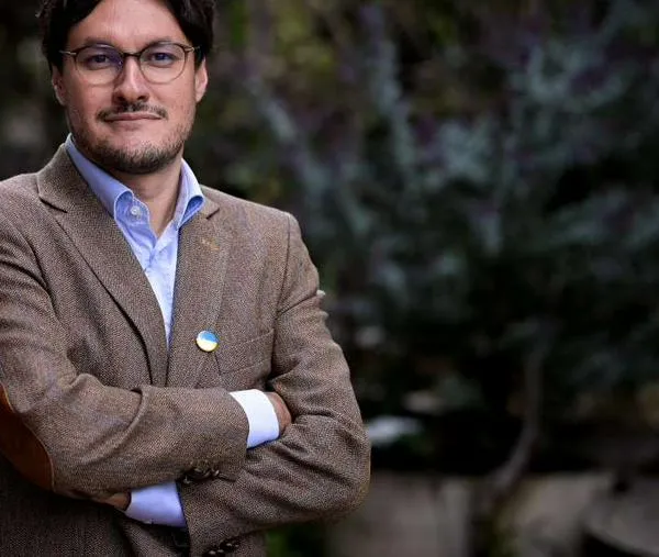 Las “historias del Universo que no se ven con los ojos” y que reconstruyó Juan Diego Soler