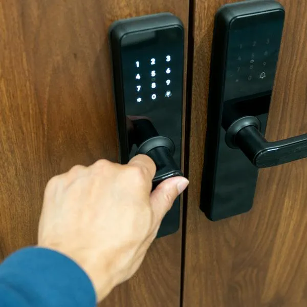 Cerradura inteligente vs. tradicional: diferencias y ventajas para seguridad