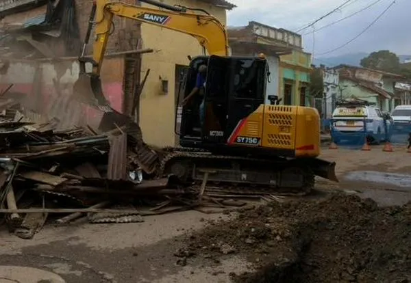 Se realizan las primeras cinco demoliciones de edificaciones en el centro de Cali