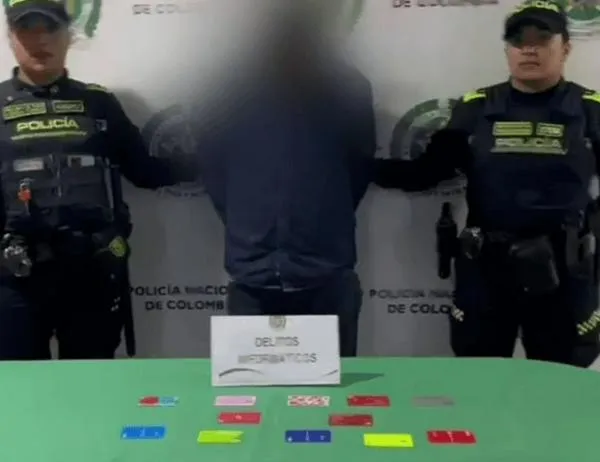 Capturan en Bogotá a hombre señalado de hacer ‘cambiazo’ de tarjetas bancarias 