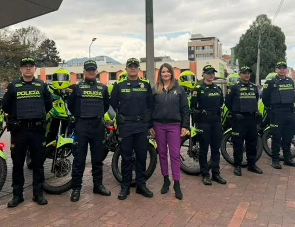 Bogotá fortalece la seguridad con siete motos y una camioneta para la Policía de la localidad de Teusaquillo 