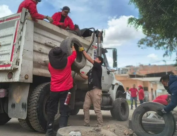 Llantatón en Bogotá, deja 452 llantas retiradas de diferentes puntos de la localidad de Kennedy 