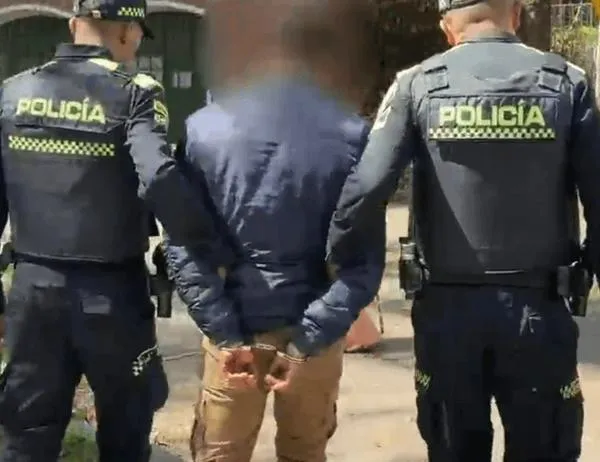 Capturado en Teusaquillo ladrón de una bicicleta eléctrica y un celular de una mujer 