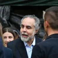 Lío para Benedetti por polémico contrato y $ 27.240 millones estarían en riesgo