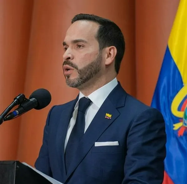 De la Espriella pide salida de funcionario por presuntas irregularidades