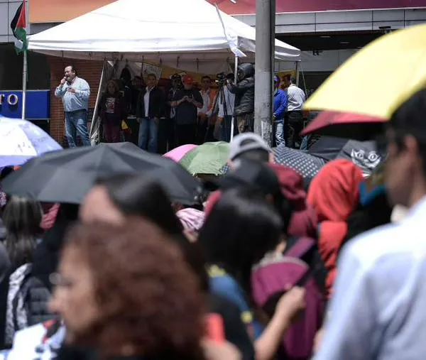 Fomag aprobó traslado de COP 859.000 millones para garantizar salud de los maestros