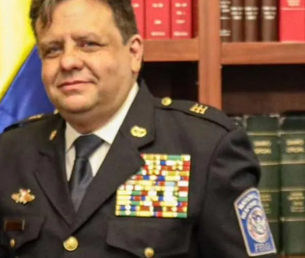 Esto dirían los audios que comprometen al exdirector general de Bomberos Germán Miranda